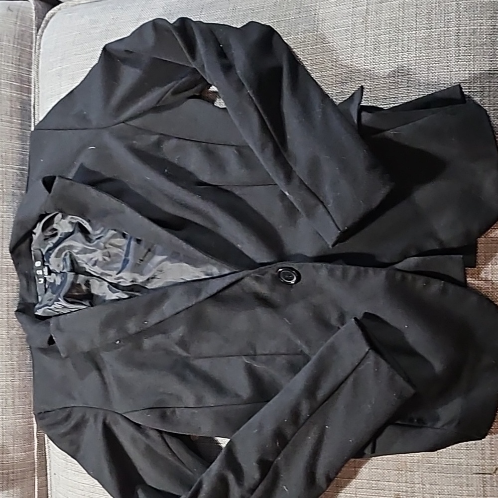 Black comfy blazer